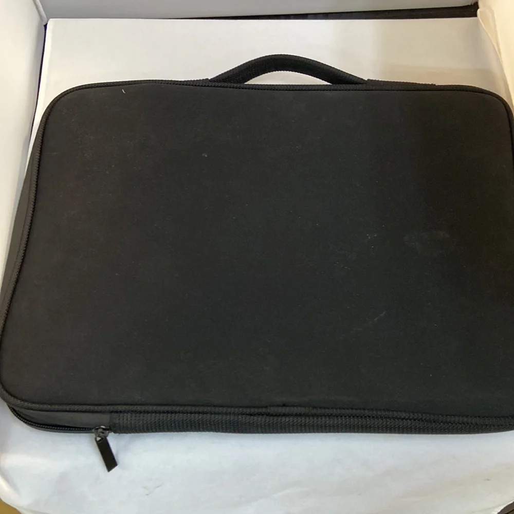 Thinkpad Computer case - Picture 8 of 8